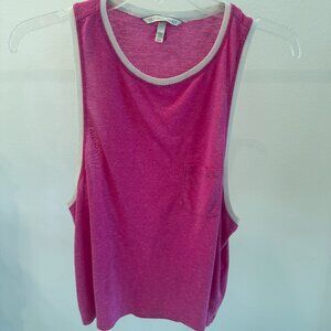 Victoria’s Secret Pink Pocket Muscle Tank Top — Fuchsia Heather, Medium